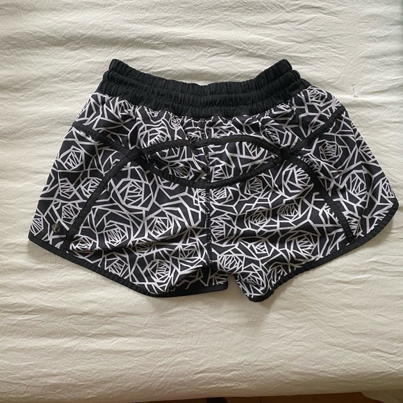 Tracker Short 4’’ - Picture 2 of 3